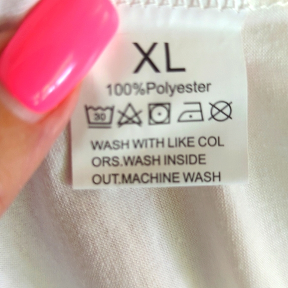 NWOT Women's lightweight  Dragonfly Crew Neck Tank Top XL White w/ summer colors - Picture 4 of 5